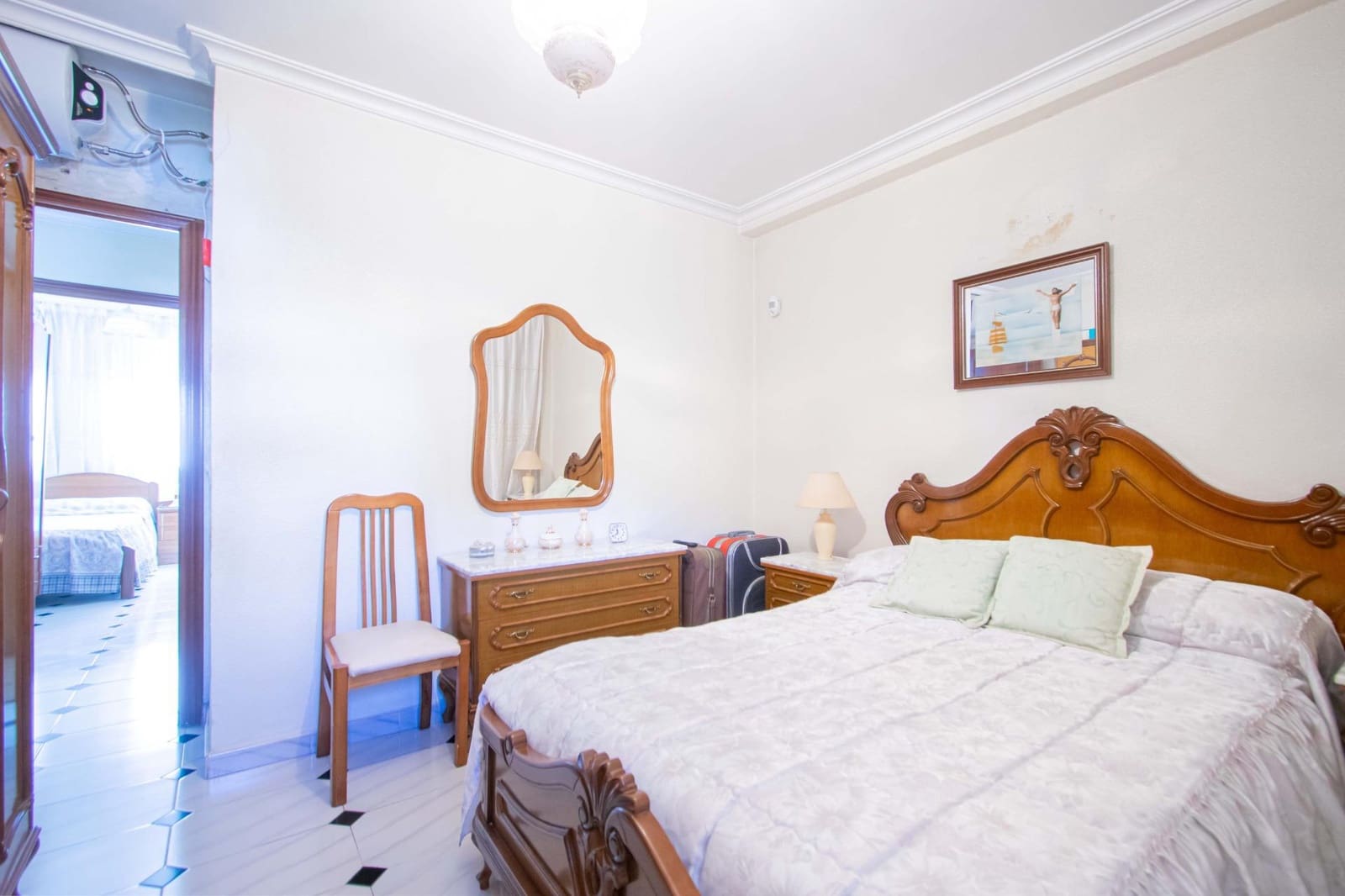 3 slaapkamer Flat te koop in Sevilla stad - € 125.000 (Ref: 9829245)