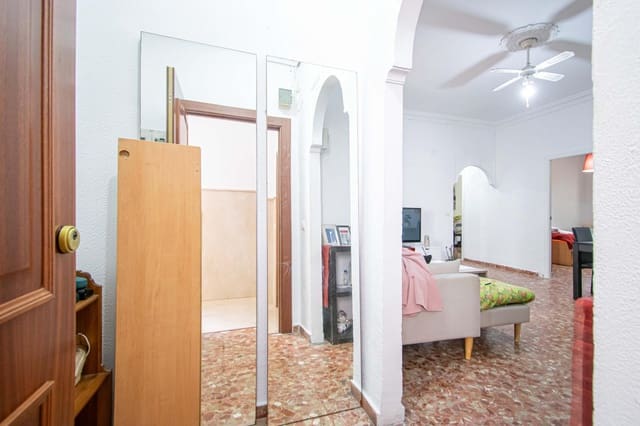 3 soveværelse Lejlighed til salg i Sevilla by - € 235.000 (Ref: 9829247)
