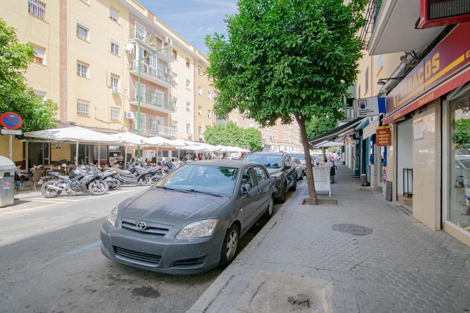 3 bedroom Flat for sale in Seville city - € 235,000 (Ref: 9829247)