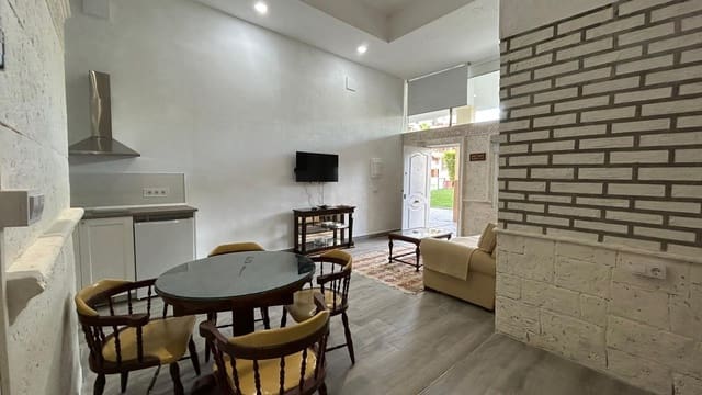 Appartement de 1 chambre à louer à Séville ville avec piscine - 800 € (Ref: 9829248)