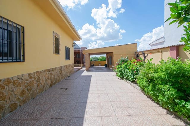 5 quarto Moradia para venda em Mairena del Aljarafe - 700 000 € (Ref: 9831596)