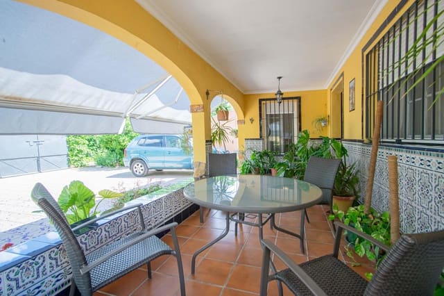 5 quarto Moradia para venda em Mairena del Aljarafe - 700 000 € (Ref: 9831596)