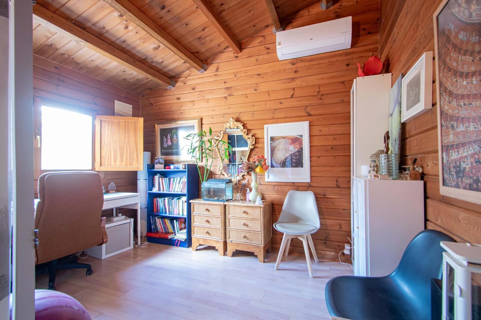 Chalet de 5 habitaciones en Mairena del Aljarafe en venta - 700.000 € (Ref: 9831596)