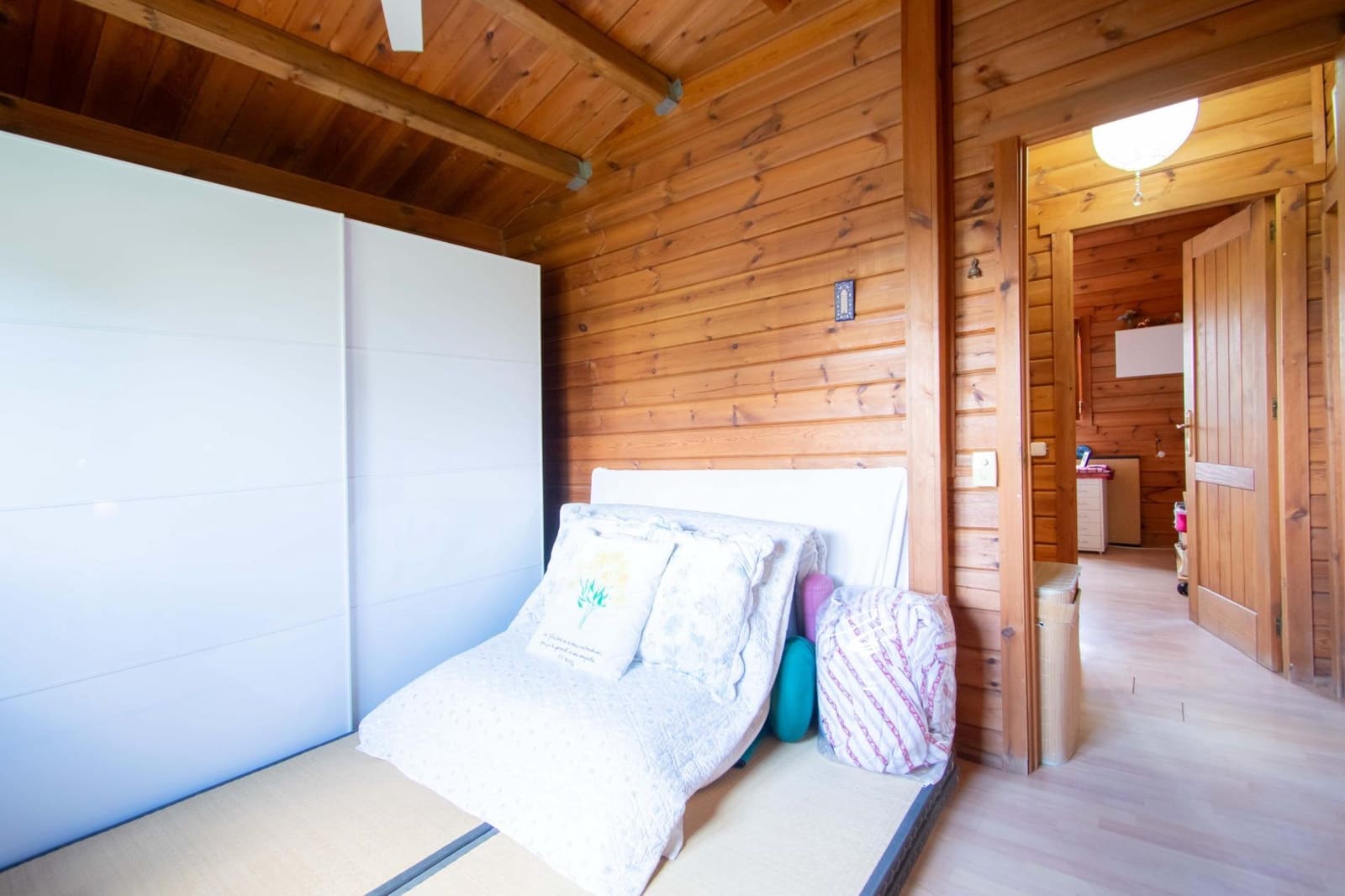 Chalet de 5 habitaciones en Mairena del Aljarafe en venta - 700.000 € (Ref: 9831596)