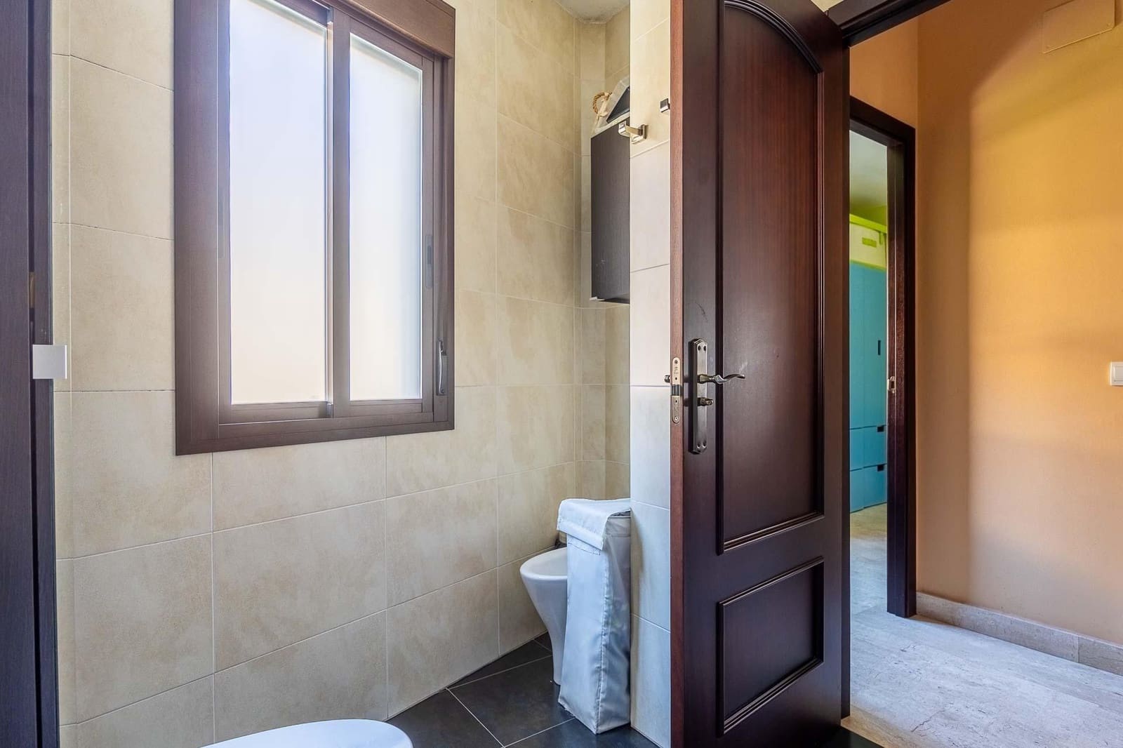 4 bedroom Terraced Villa for sale in Seville city with garage - € 790,000 (Ref: 9833723)