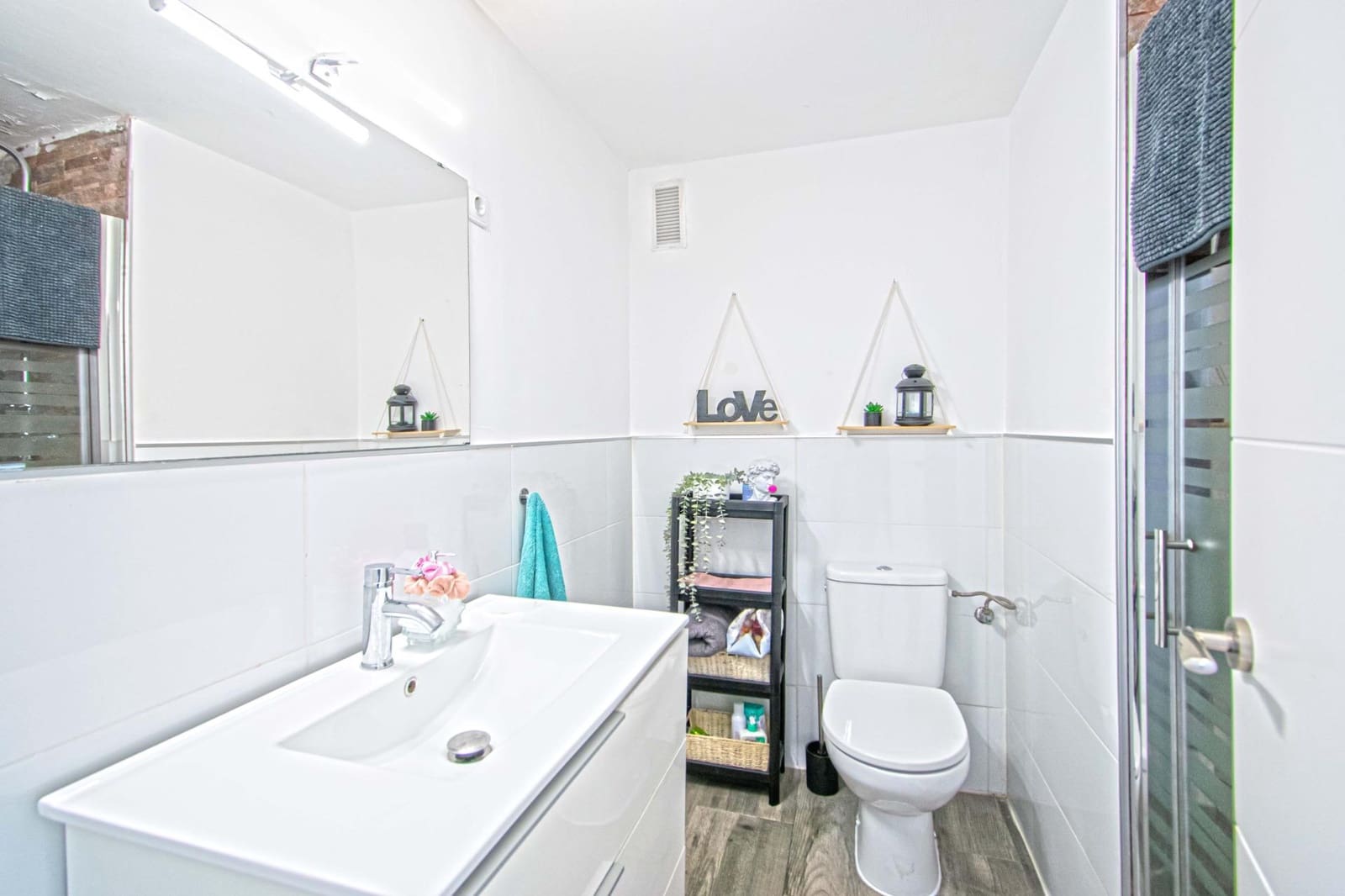 3 bedroom Flat for sale in Seville city - € 138,000 (Ref: 9833724)