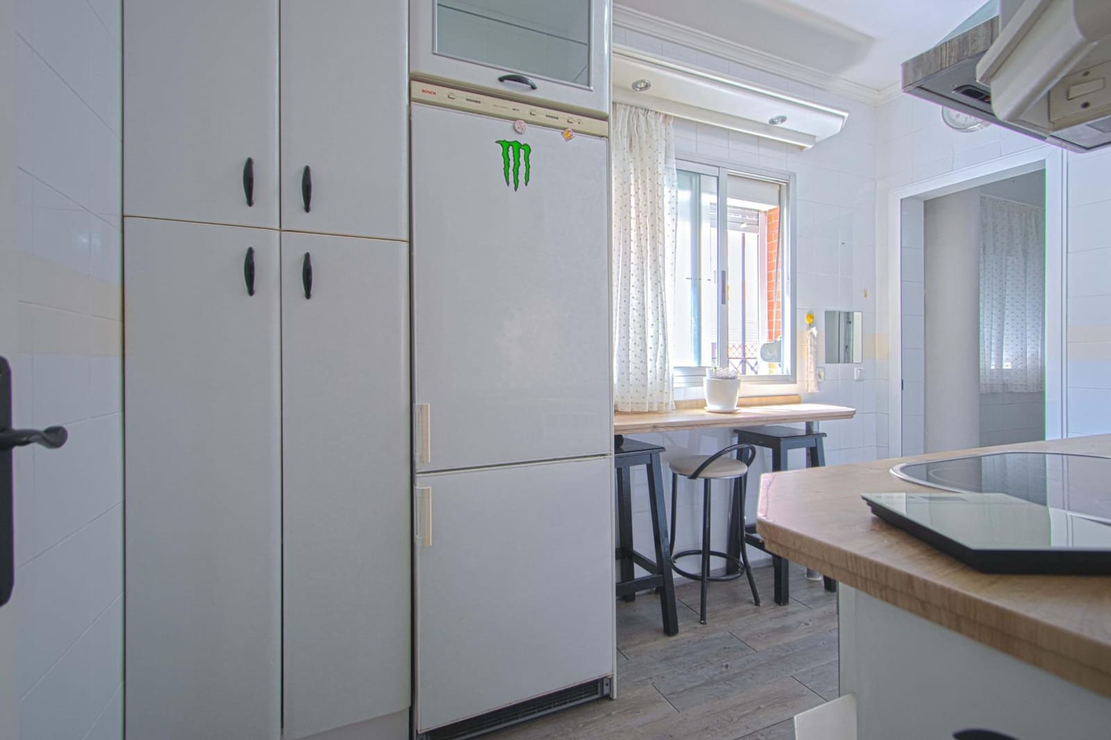 3 sovrum Lägenhet till salu i Sevilla stad med garage - 197 000 € (Ref: 9839318)