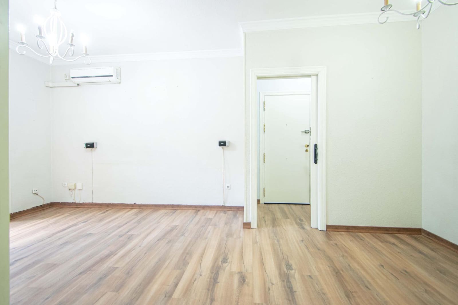 3 sovrum Lägenhet till salu i Sevilla stad med garage - 197 000 € (Ref: 9839318)