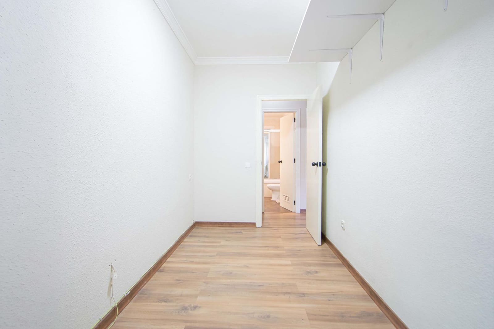 3 sovrum Lägenhet till salu i Sevilla stad med garage - 197 000 € (Ref: 9839318)