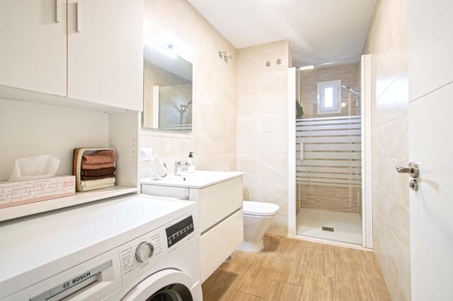 4 sypialnia Mieszkanie na sprzedaż w Miasto Sewilla - 424 900 € (Ref: 9839319)
