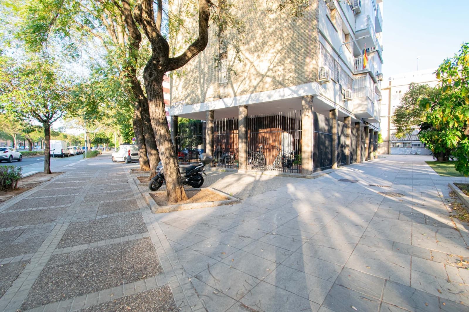 Piso de 4 habitaciones en Sevilla ciudad en venta - 424.900 € (Ref: 9839319)