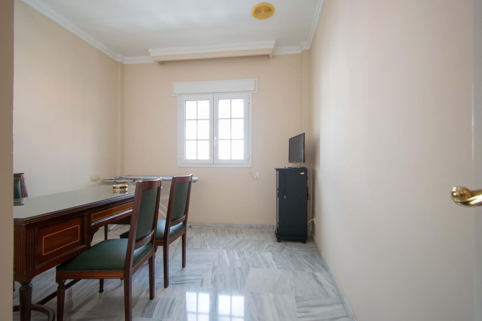 5 bedroom Semi-detached Villa for sale in Utrera with pool - € 595,000 (Ref: 9843463)