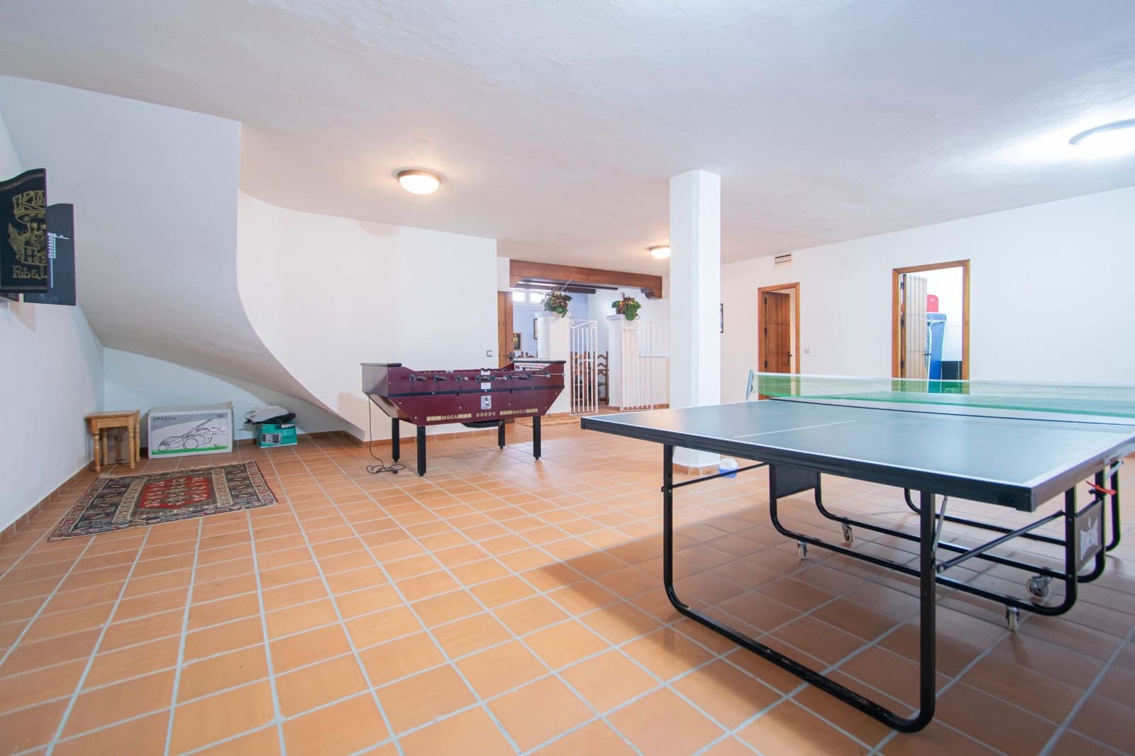 5 bedroom Semi-detached Villa for sale in Utrera with pool - € 595,000 (Ref: 9843463)