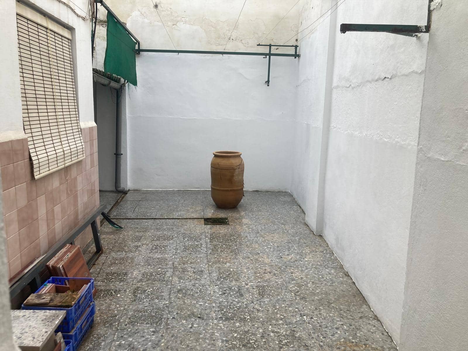 Erhverv til leje i Sevilla by med garage - € 900 (Ref: 9846300)