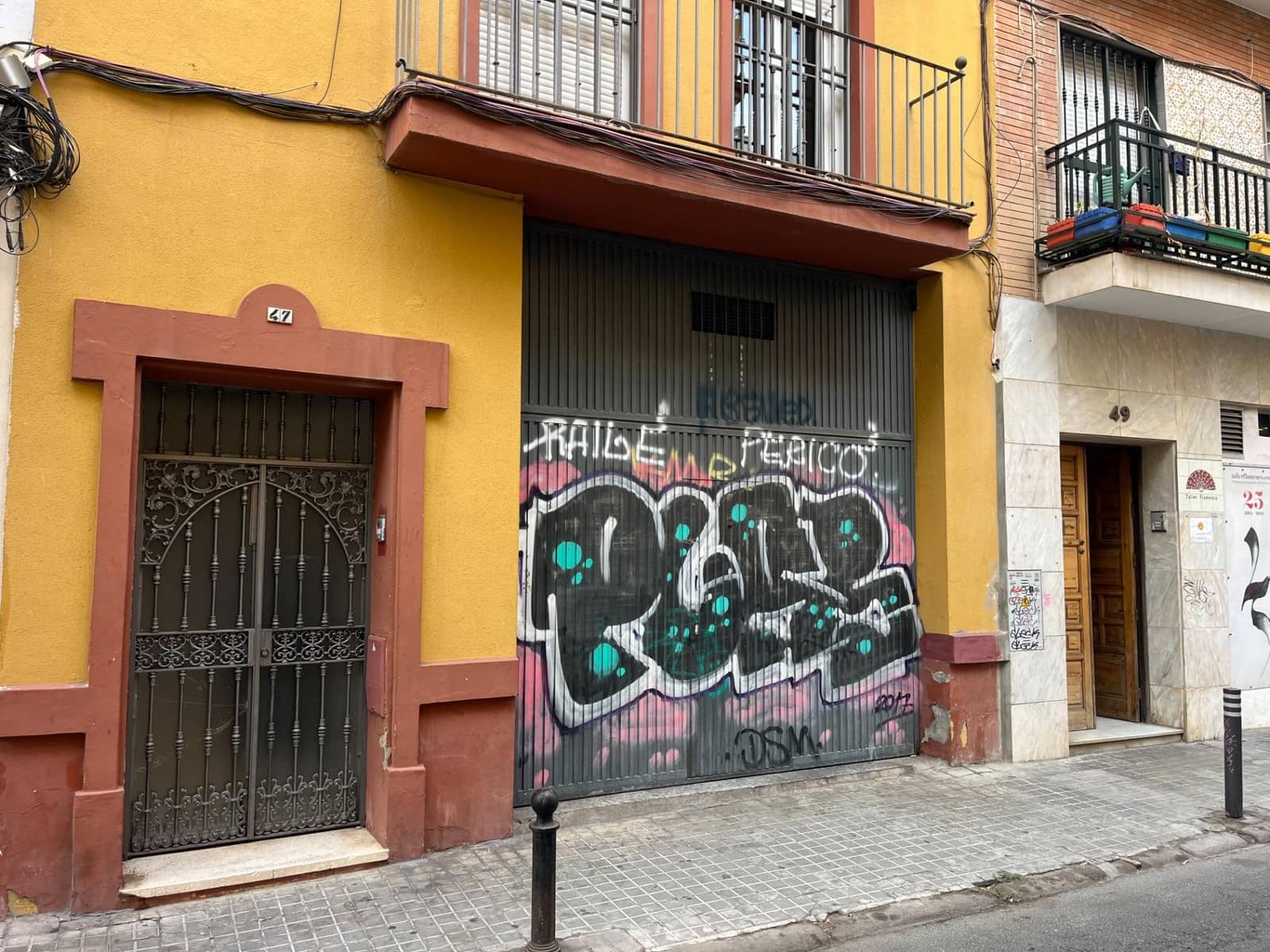 Erhverv til leje i Sevilla by med garage - € 900 (Ref: 9846300)