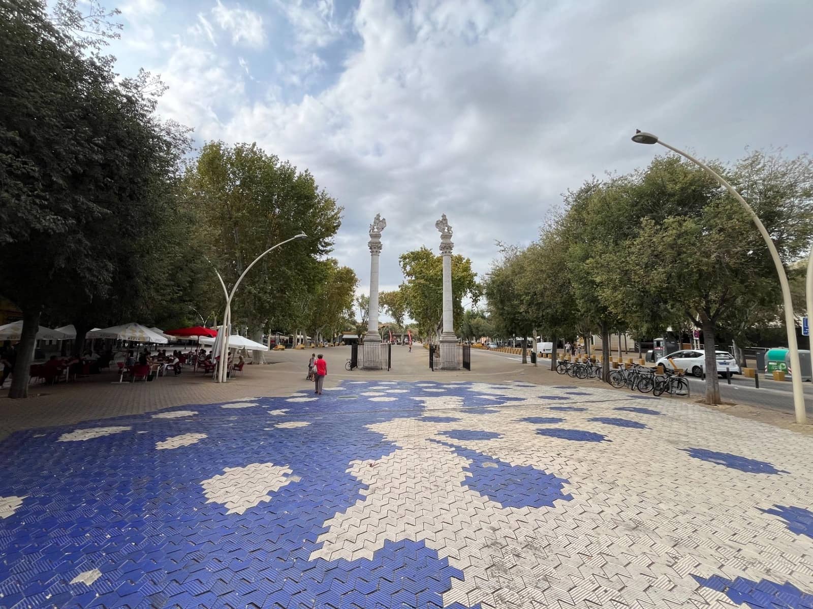 Erhverv til leje i Sevilla by med garage - € 900 (Ref: 9846300)