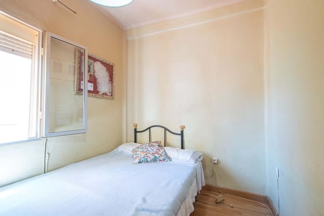 3 soveværelse Lejlighed til salg i Sevilla by - € 225.000 (Ref: 9849450)