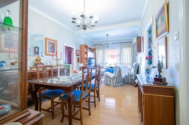 3 soveværelse Lejlighed til salg i Sevilla by - € 225.000 (Ref: 9849450)