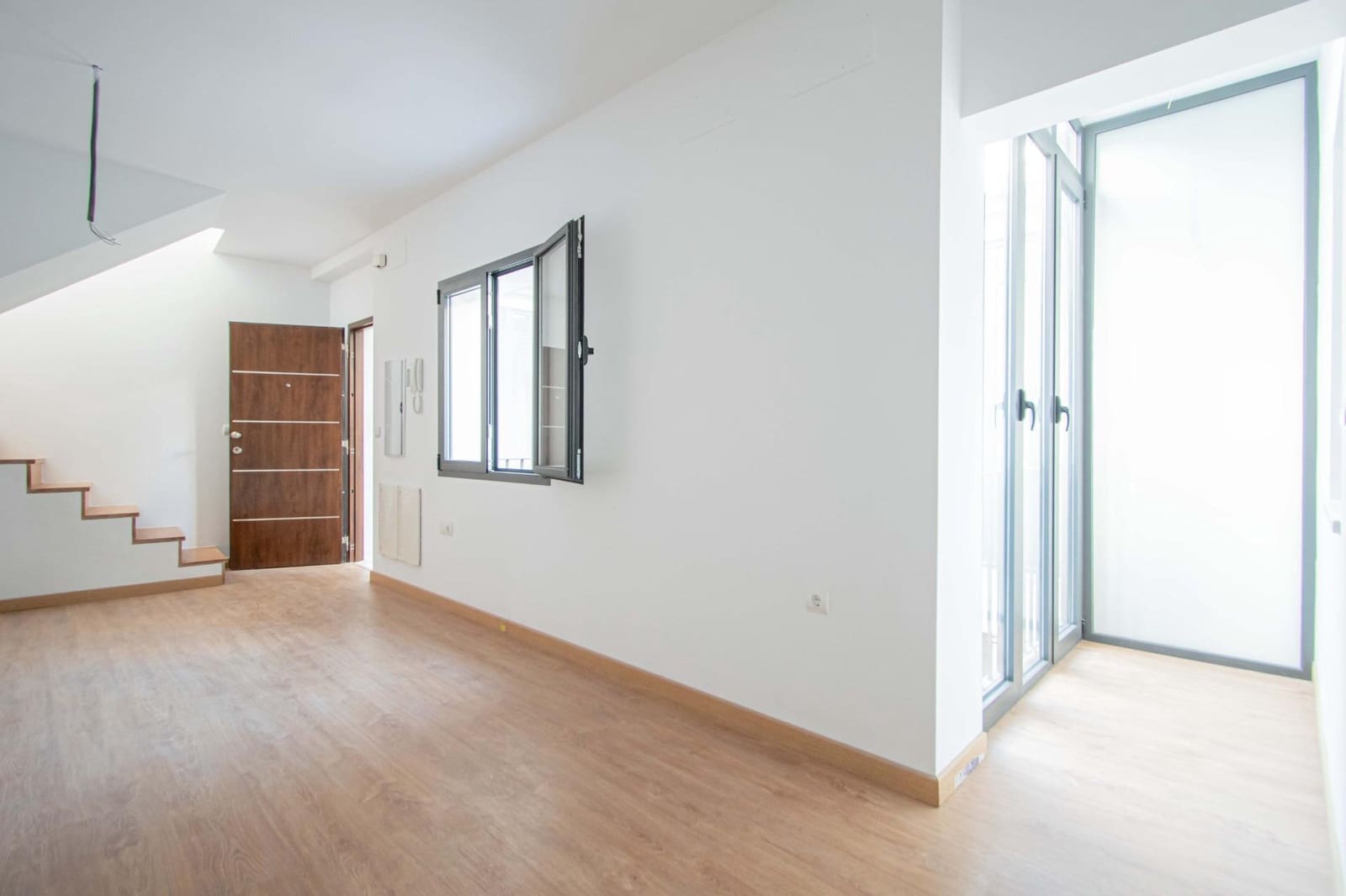 1 bedroom Penthouse for sale in Seville city - € 625,000 (Ref: 9851838)