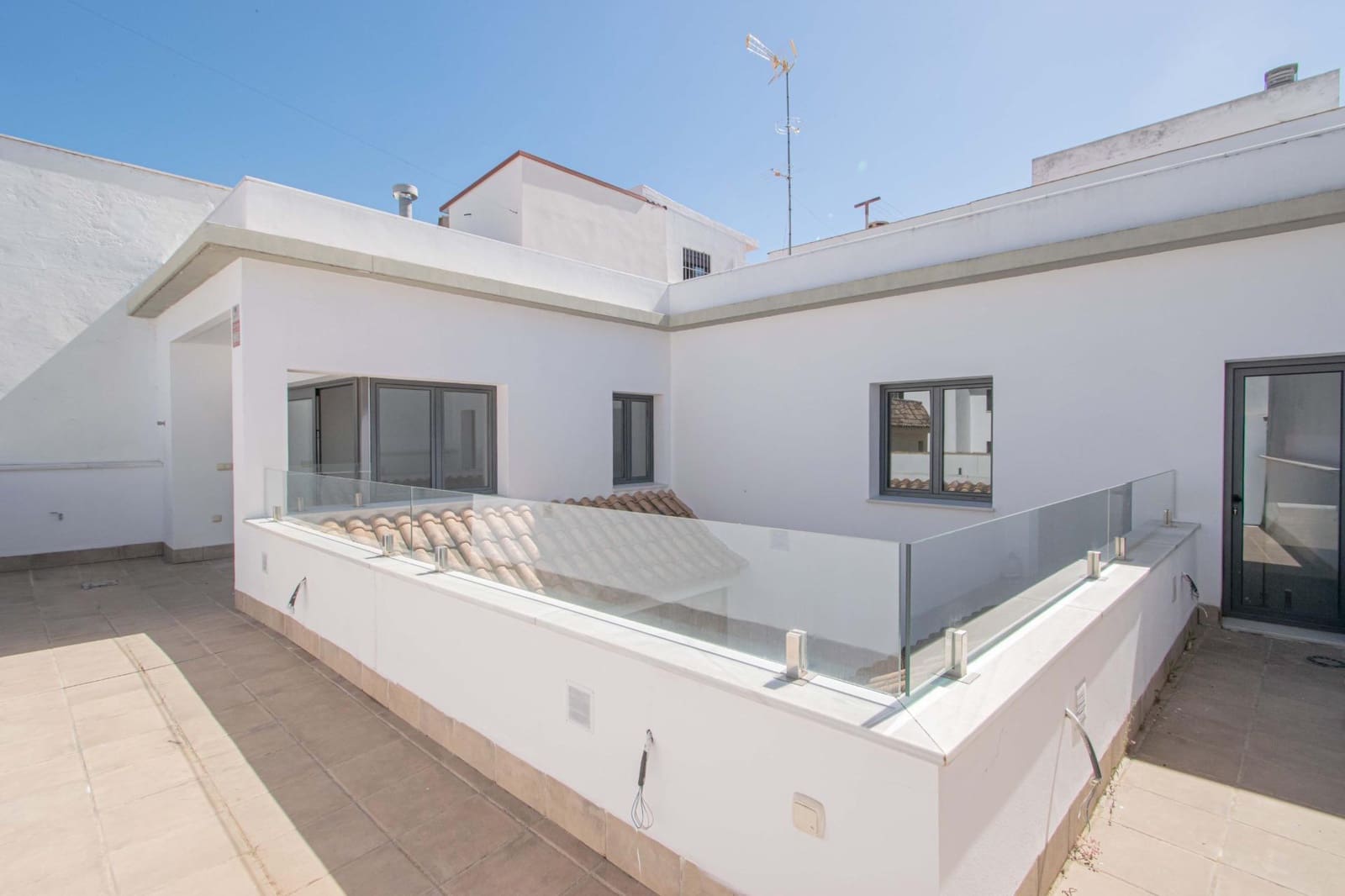 1 bedroom Penthouse for sale in Seville city - € 625,000 (Ref: 9851838)