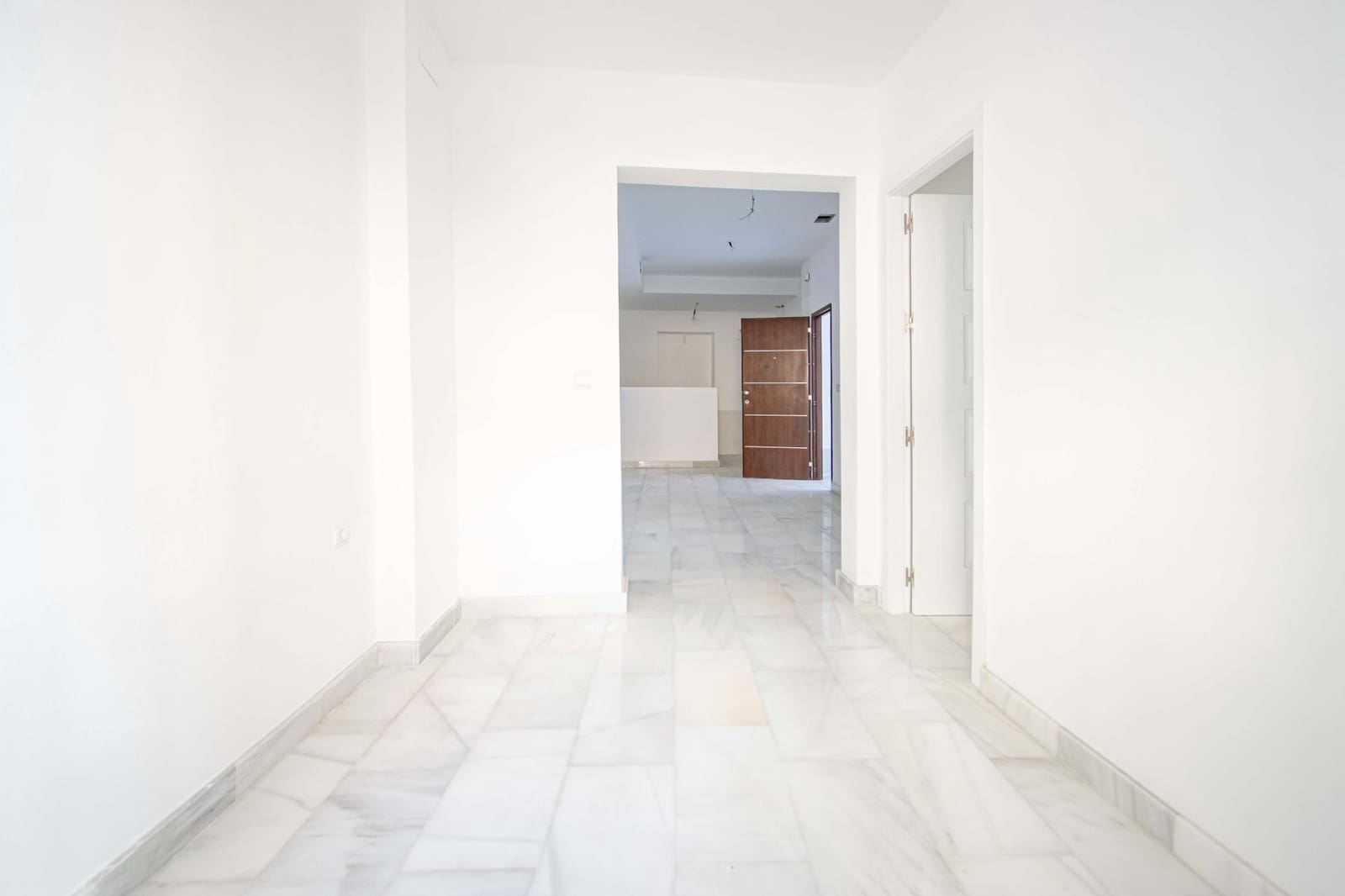 2 bedroom Apartment for sale in Seville city - € 399,000 (Ref: 9851839)
