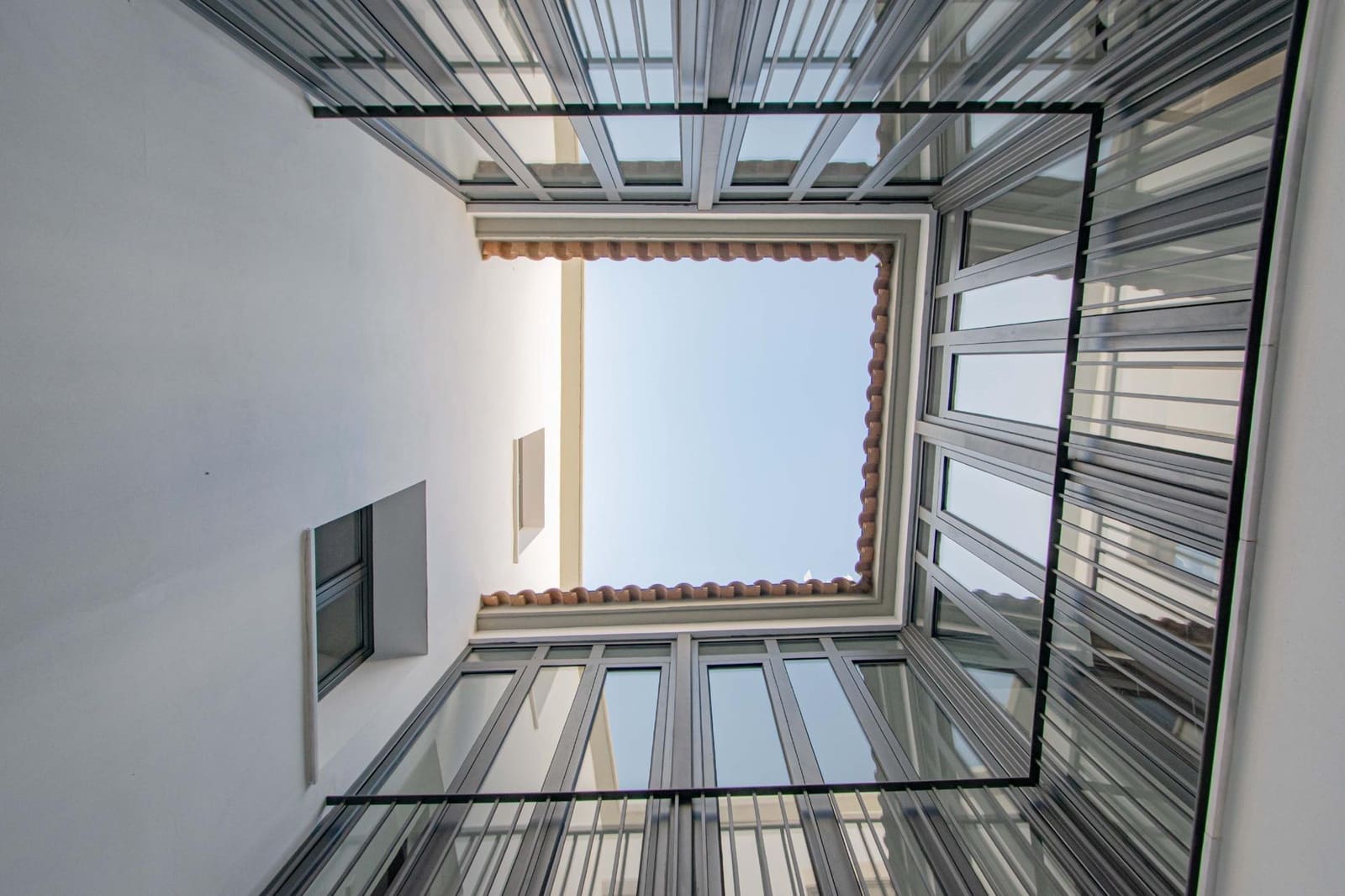 2 bedroom Apartment for sale in Seville city - € 399,000 (Ref: 9851839)