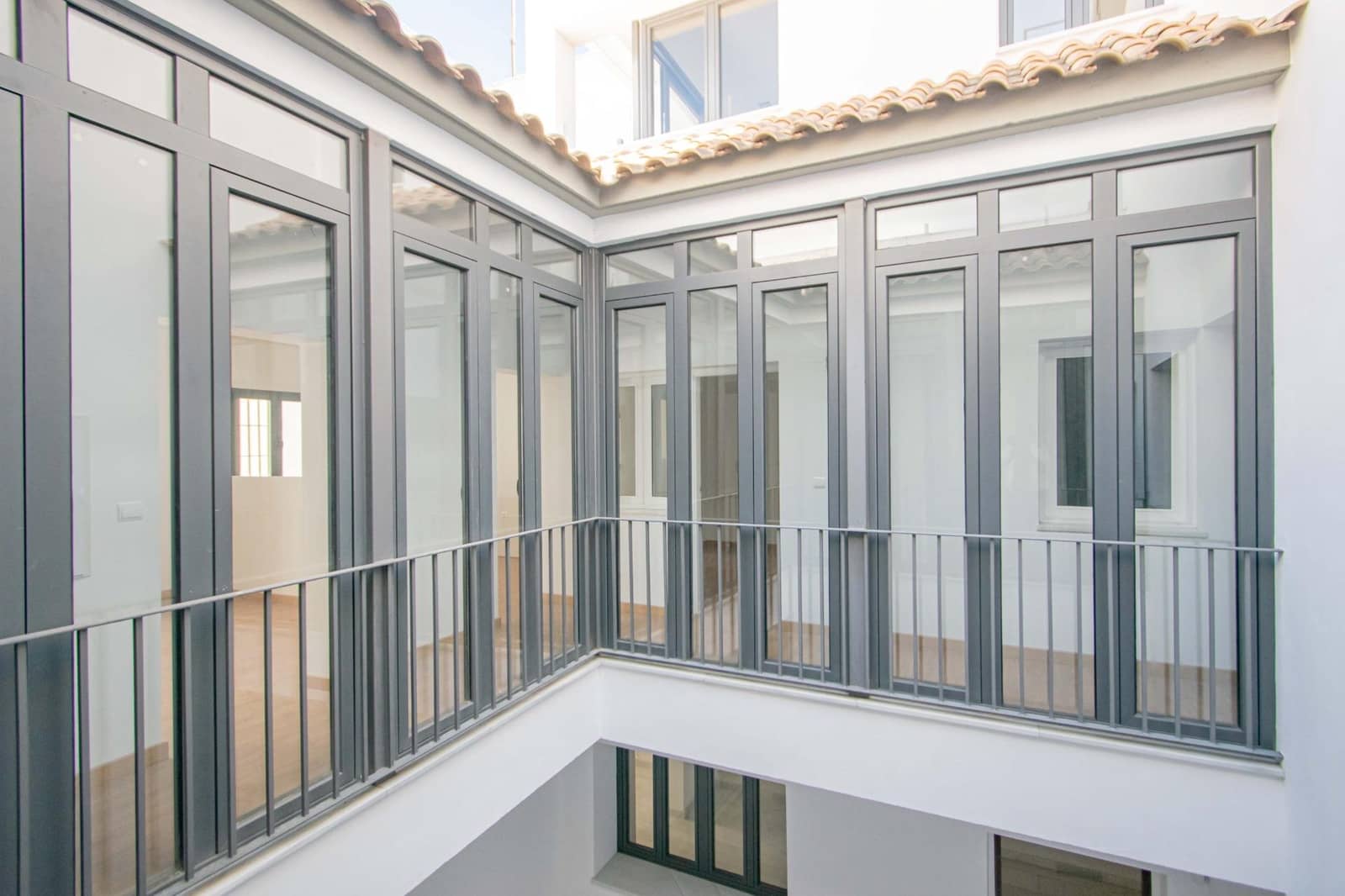 2 bedroom Flat for sale in Seville city - € 415,000 (Ref: 9851840)