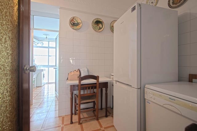 3 bedroom Flat for sale in Seville city - € 310,000 (Ref: 9851842)