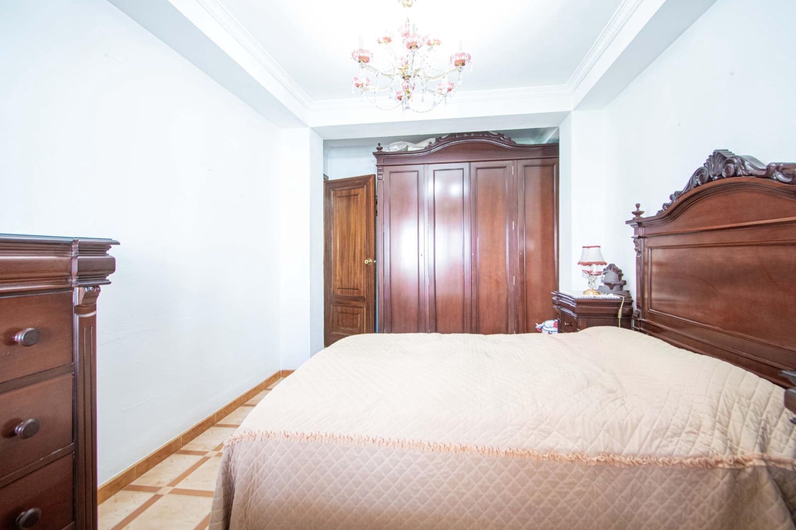 3 bedroom Flat for sale in Seville city - € 310,000 (Ref: 9851842)