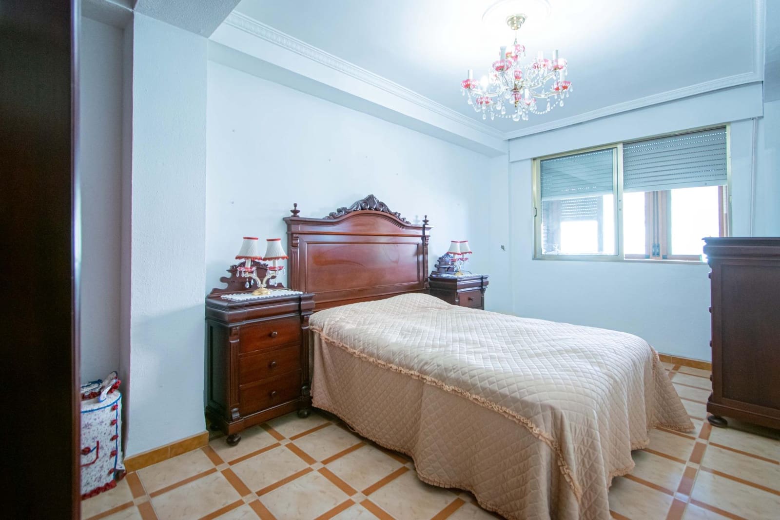 3 bedroom Flat for sale in Seville city - € 310,000 (Ref: 9851842)