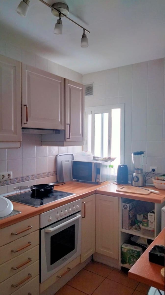 Piso de 3 habitaciones en Sevilla ciudad en venta - 230.000 € (Ref: 9860187)