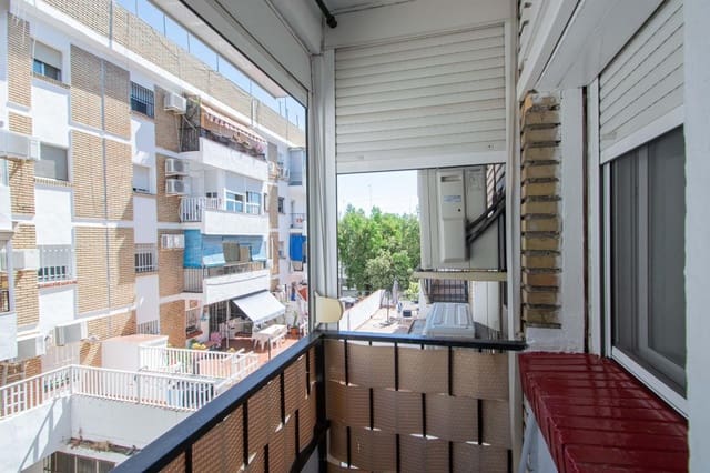 3 sovrum Lägenhet till salu i Sevilla stad - 230 000 € (Ref: 9860187)
