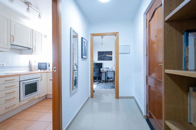 3 sovrum Lägenhet till salu i Sevilla stad - 230 000 € (Ref: 9860187)