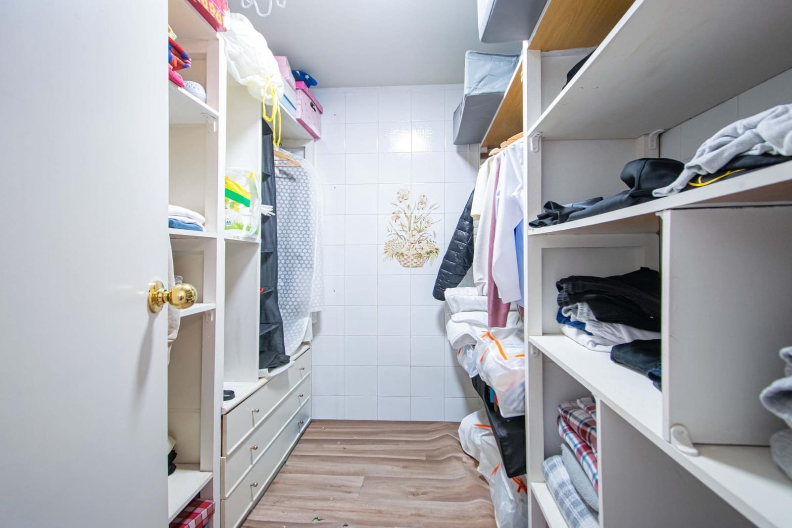 4 sypialnia Dom szeregowy na sprzedaż w Montequinto z basenem garażem - 348 228 € (Ref: 9861928)