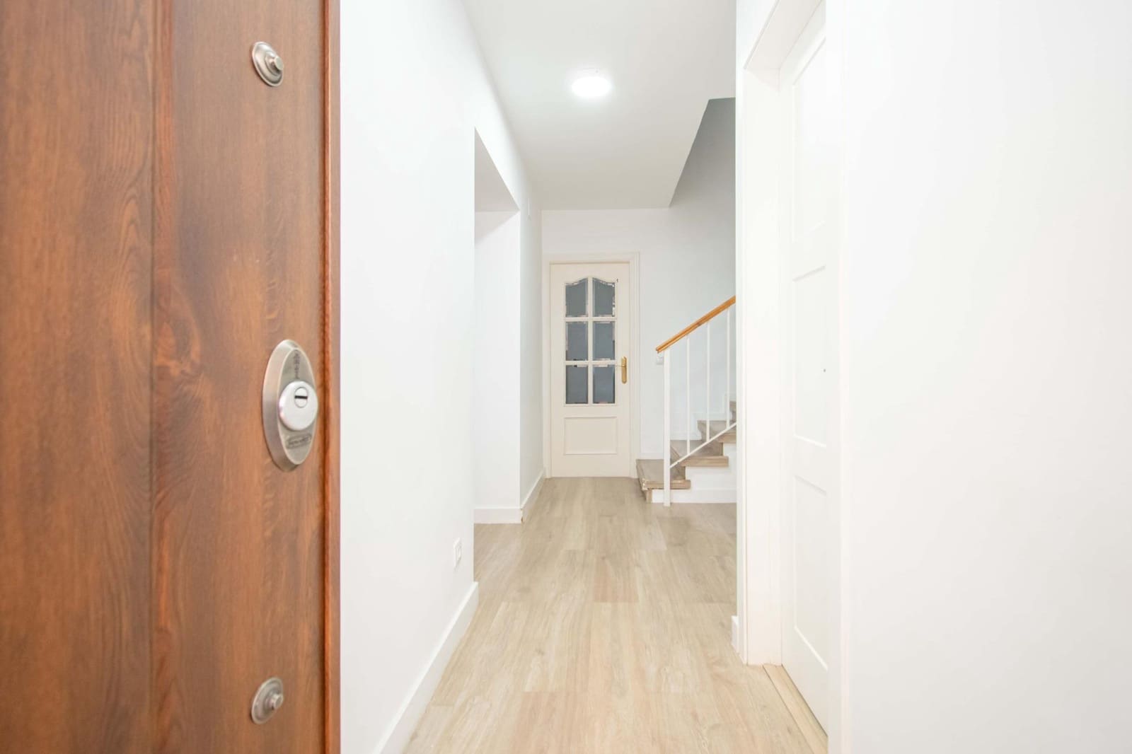 4 sypialnia Dom szeregowy na sprzedaż w Montequinto z basenem garażem - 348 228 € (Ref: 9861928)