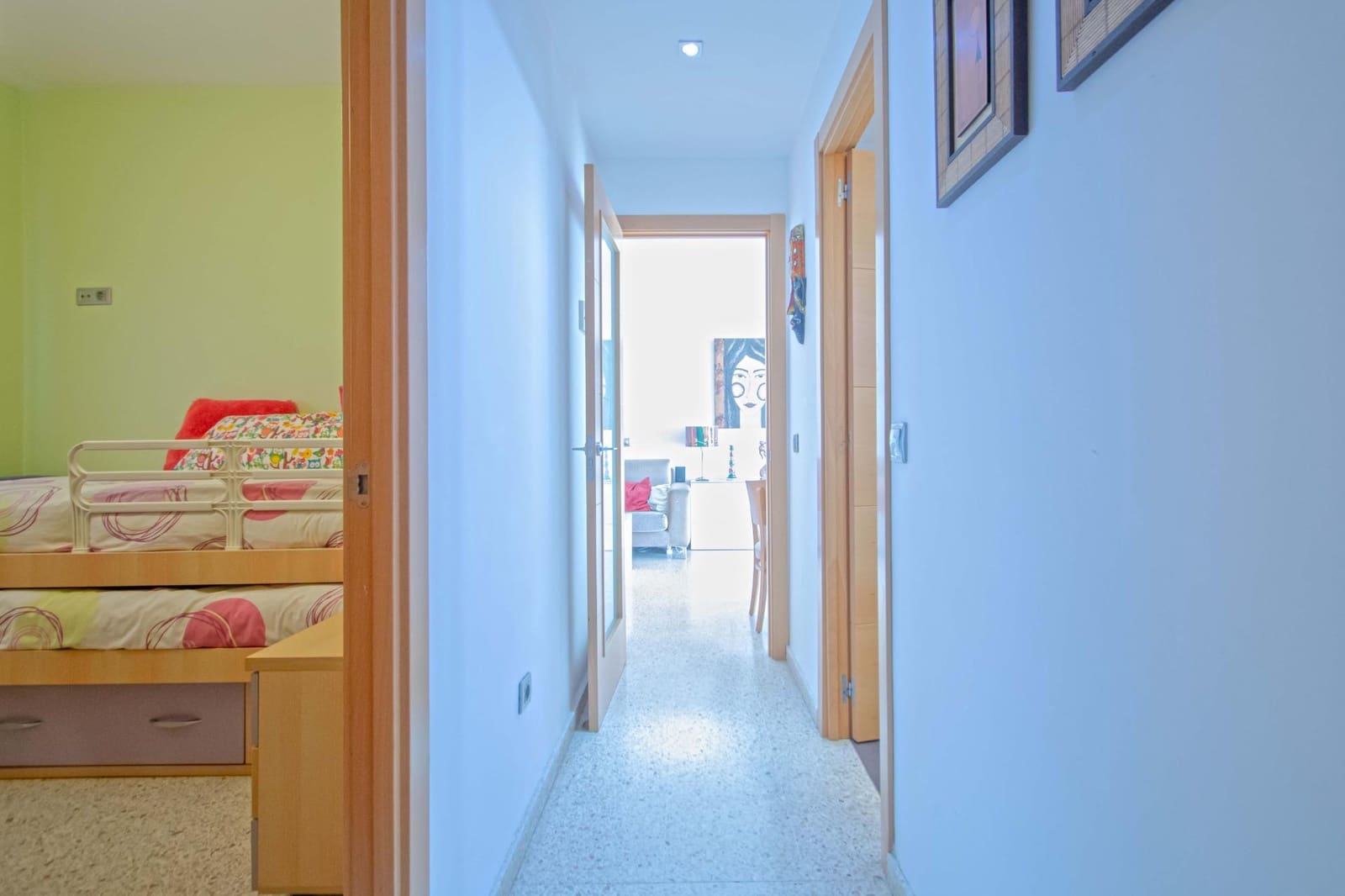 3 bedroom Flat for sale in Seville city with pool garage - € 258,000 (Ref: 9861930)