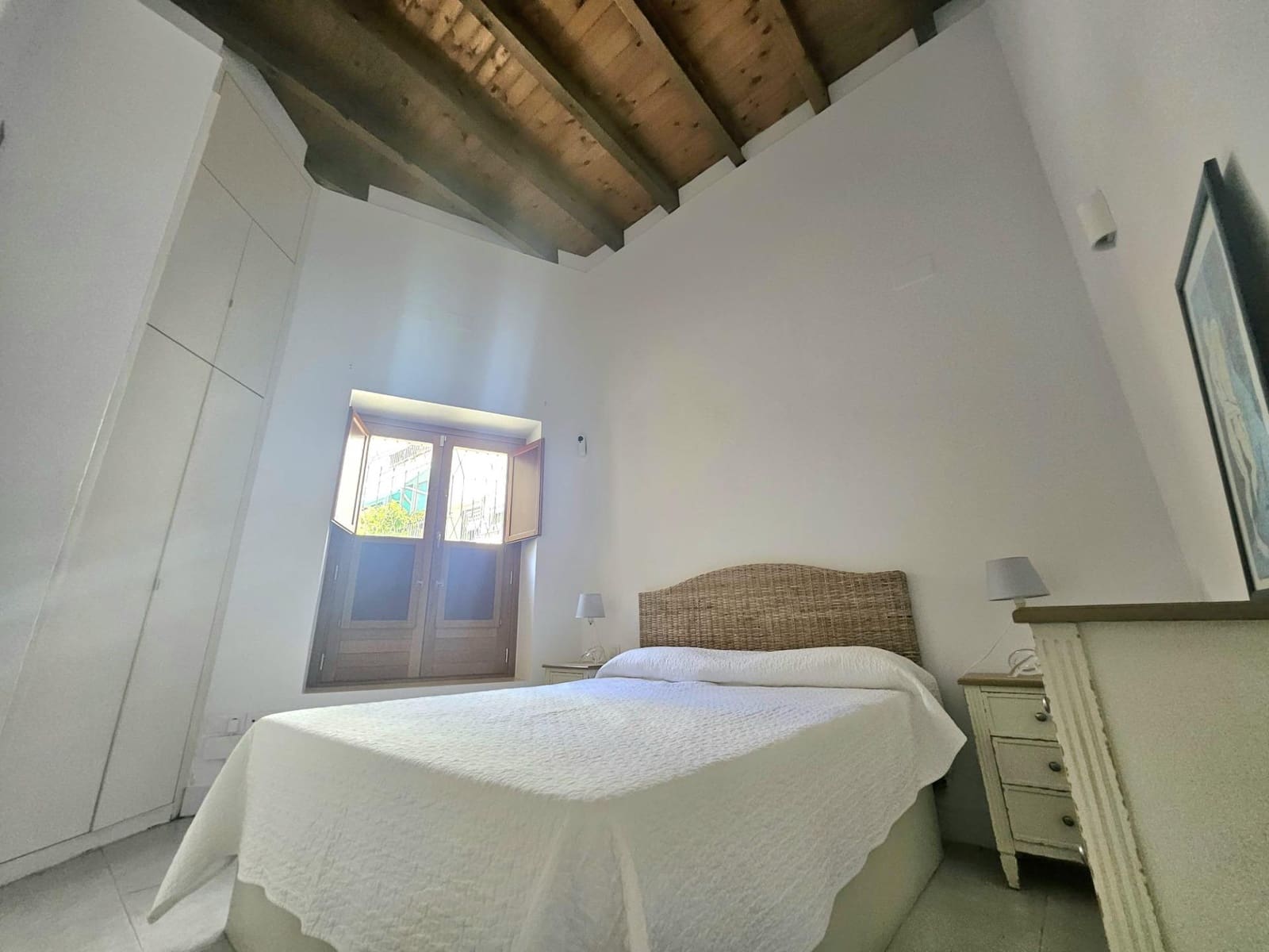 1 quarto Apartamento para arrendar em Sevilha cidade - 1 200 € (Ref: 9867078)