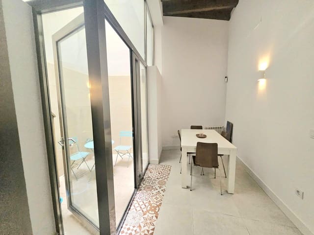 1 quarto Apartamento para arrendar em Sevilha cidade - 1 200 € (Ref: 9867078)