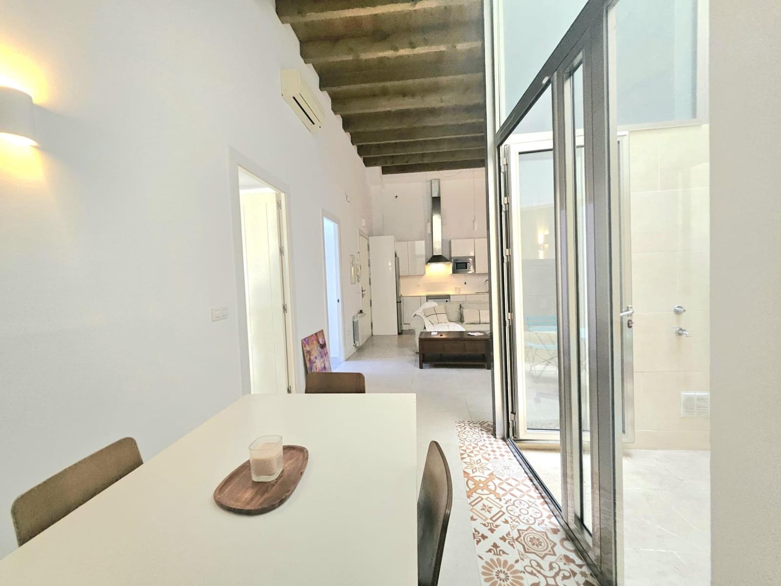 1 quarto Apartamento para arrendar em Sevilha cidade - 1 200 € (Ref: 9867078)