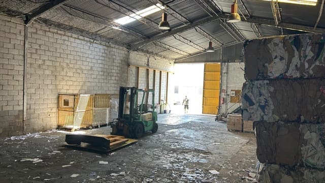 Yritys myytävänä paikassa Sevilla kaupunki - 127 300 € (Ref: 9868658)