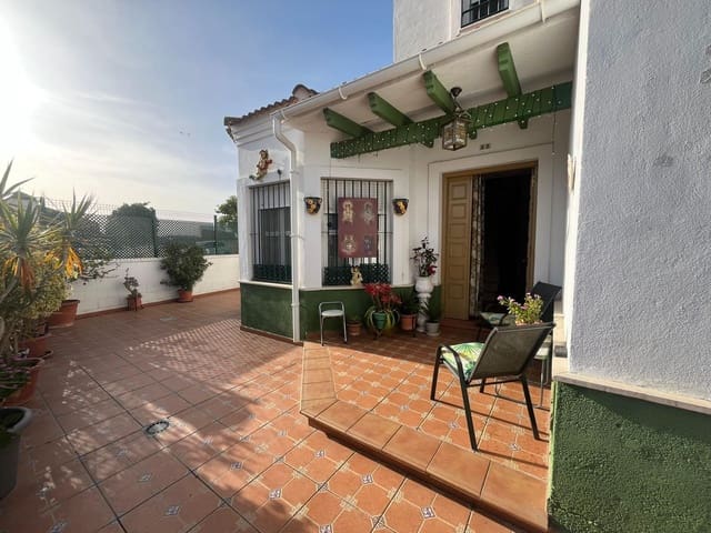 3 slaapkamer Villa te koop in Pilas - € 250.000 (Ref: 9868659)