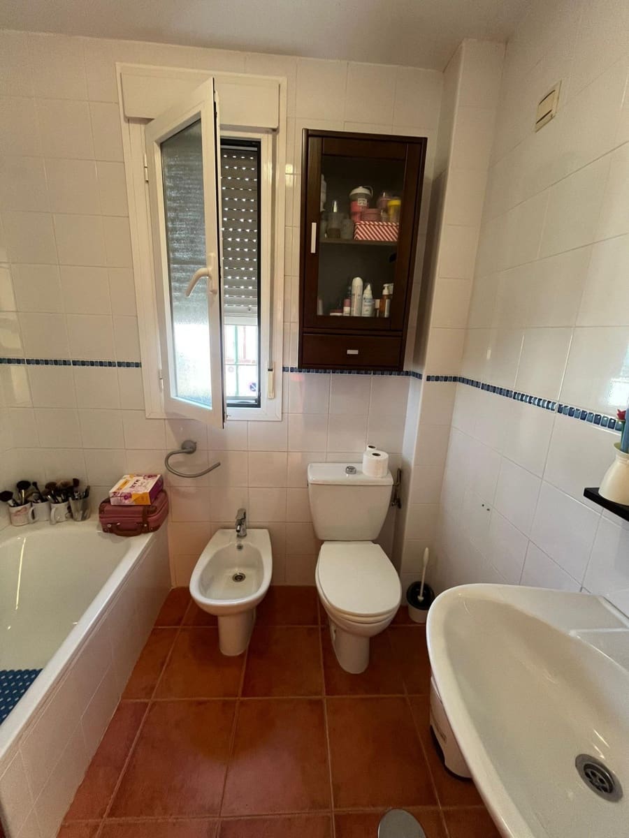 3 slaapkamer Villa te koop in Pilas - € 250.000 (Ref: 9868659)