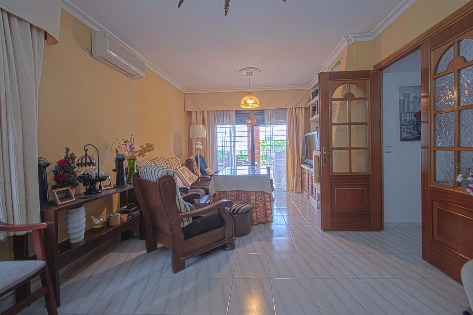 5 slaapkamer Villa te koop in Montequinto - € 650.000 (Ref: 9868660)
