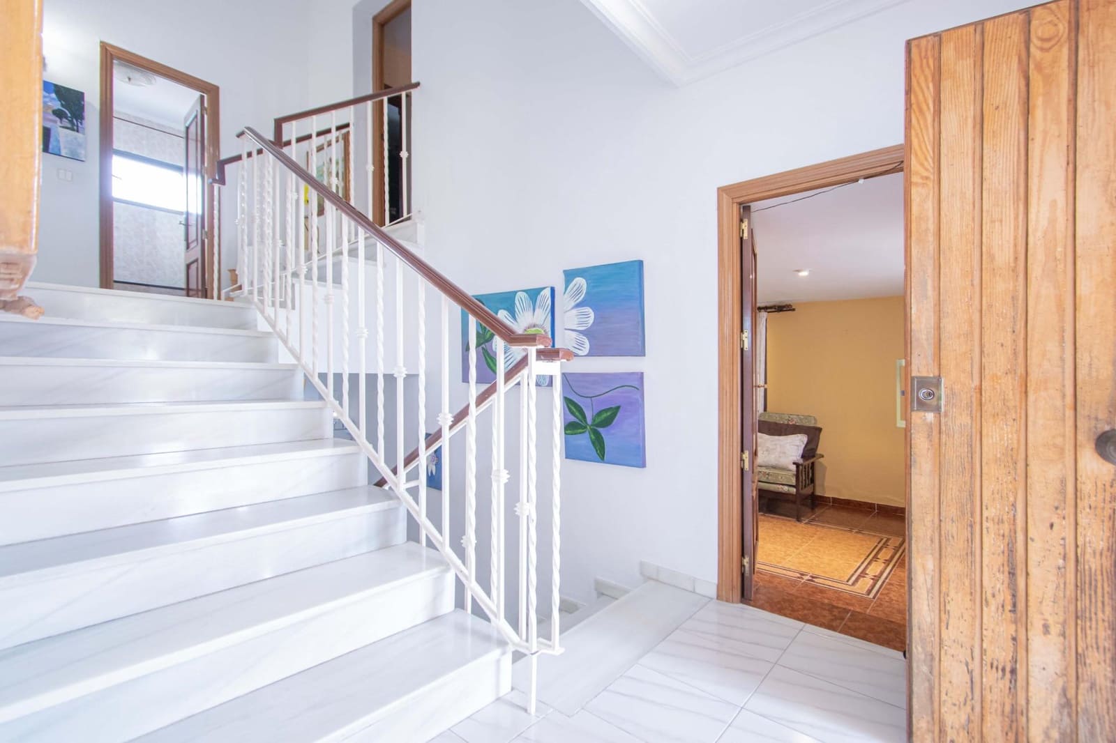 5 slaapkamer Villa te koop in Montequinto - € 650.000 (Ref: 9868660)