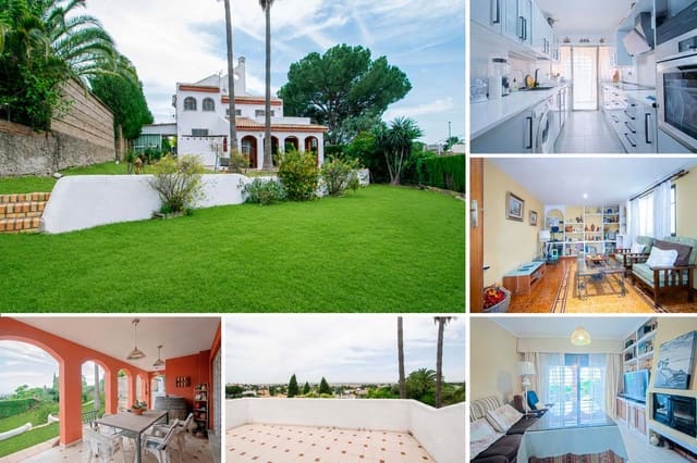 5 soveværelse Villa til salg i Montequinto, Dos Hermanas - € 650.000 (Ref: 9868660)