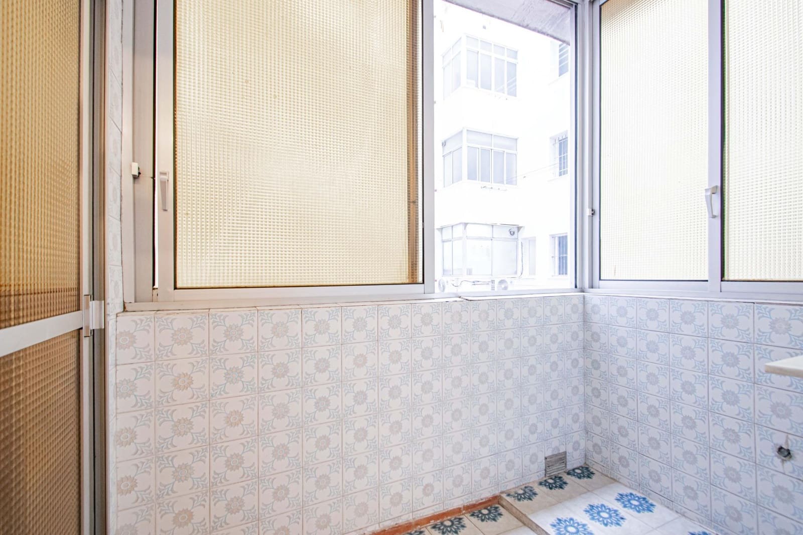 Piso de 4 habitaciones en Sevilla ciudad en venta - 370.000 € (Ref: 9873580)
