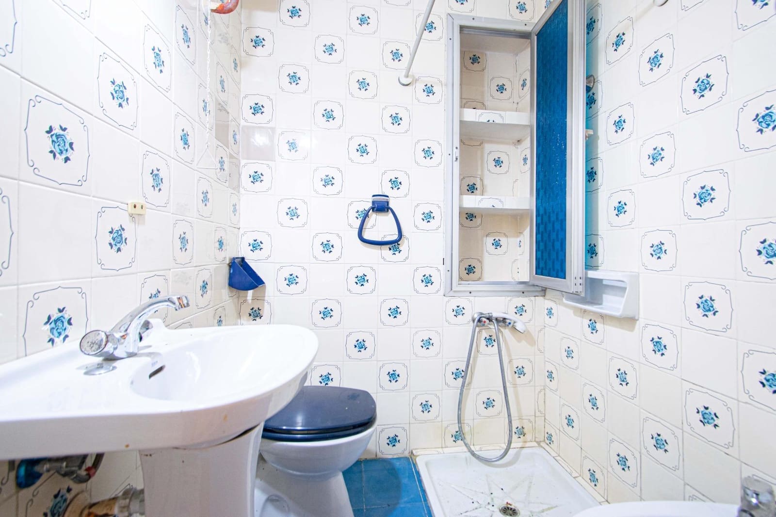 Piso de 4 habitaciones en Sevilla ciudad en venta - 370.000 € (Ref: 9873580)