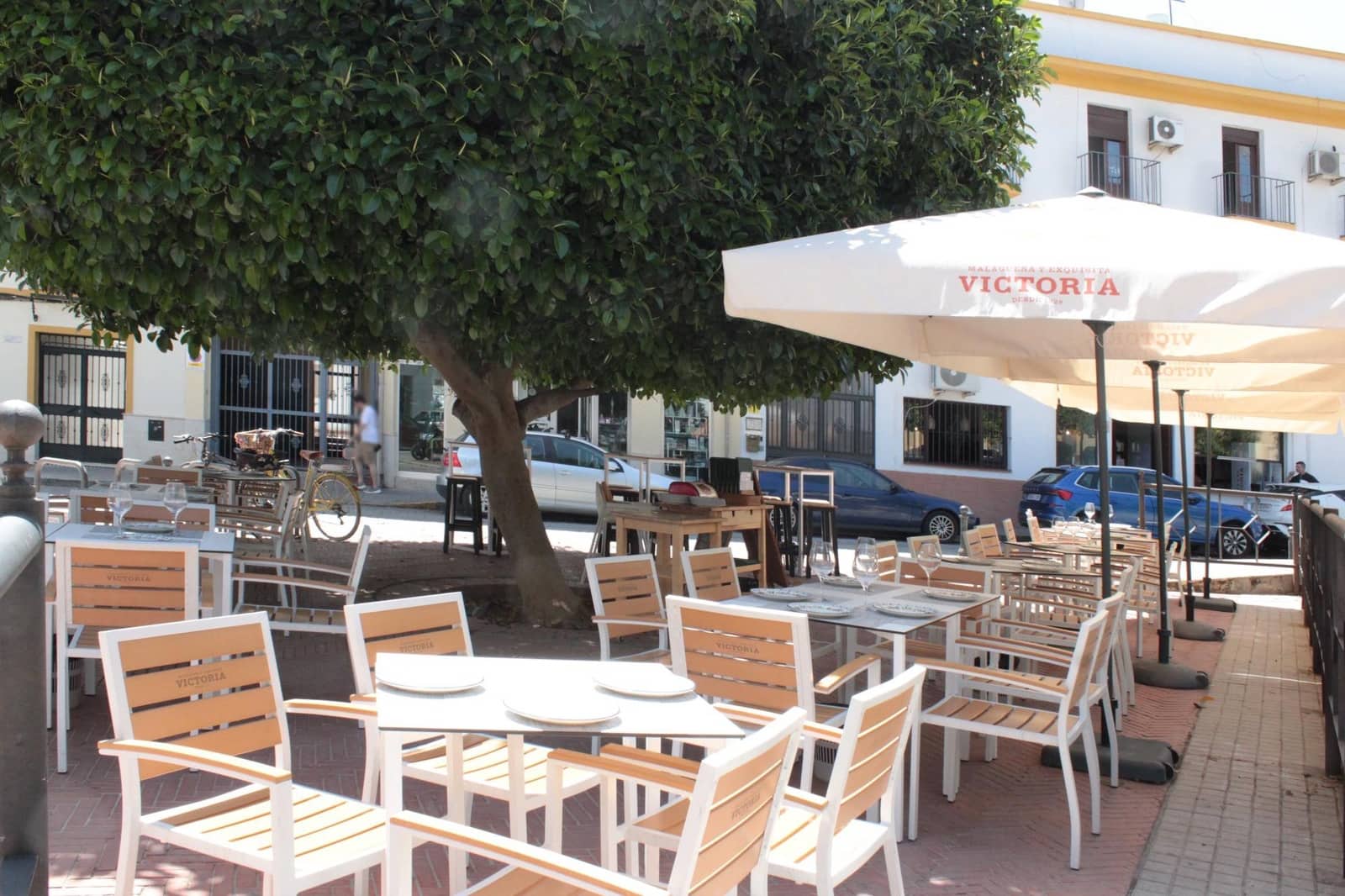 Kaupallinen vuokrattavana paikassa Sevilla kaupunki - 1 100 € (Ref: 9876499)