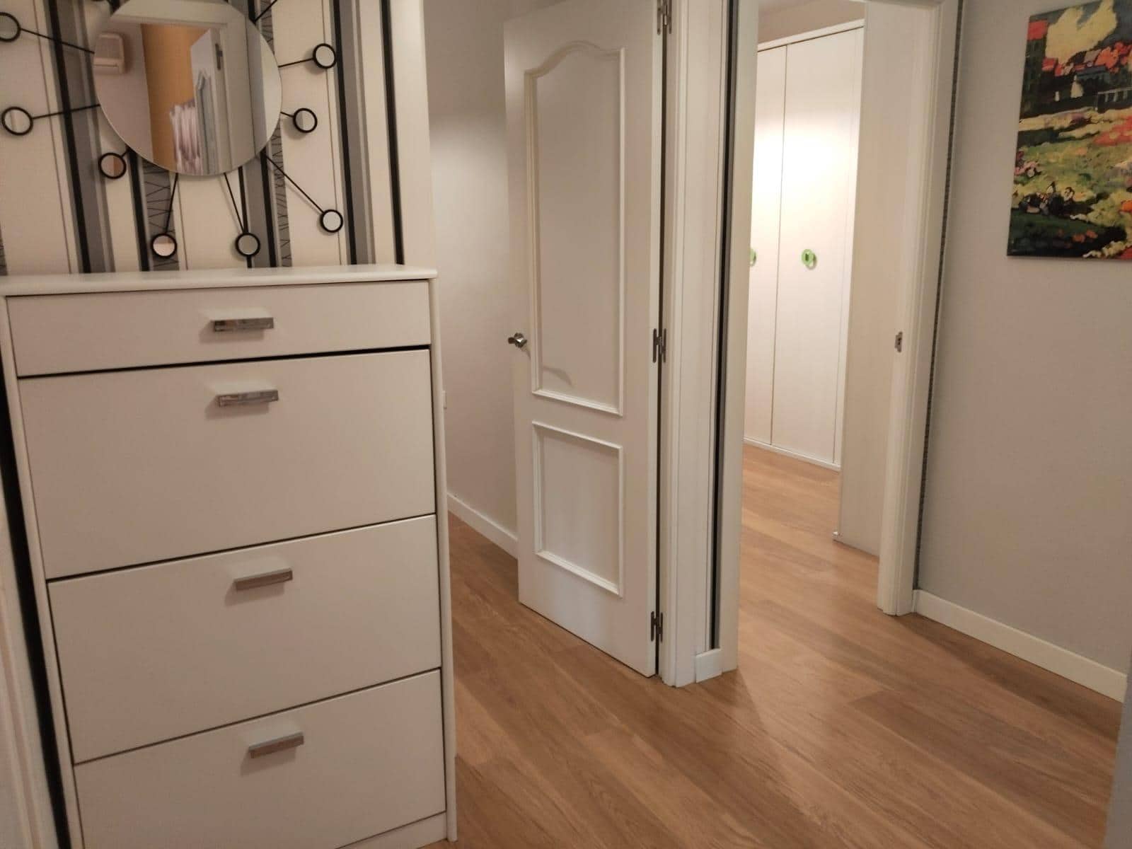 Piso de 3 habitaciones en Sevilla ciudad en alquiler con garaje - 900 € (Ref: 9876500)