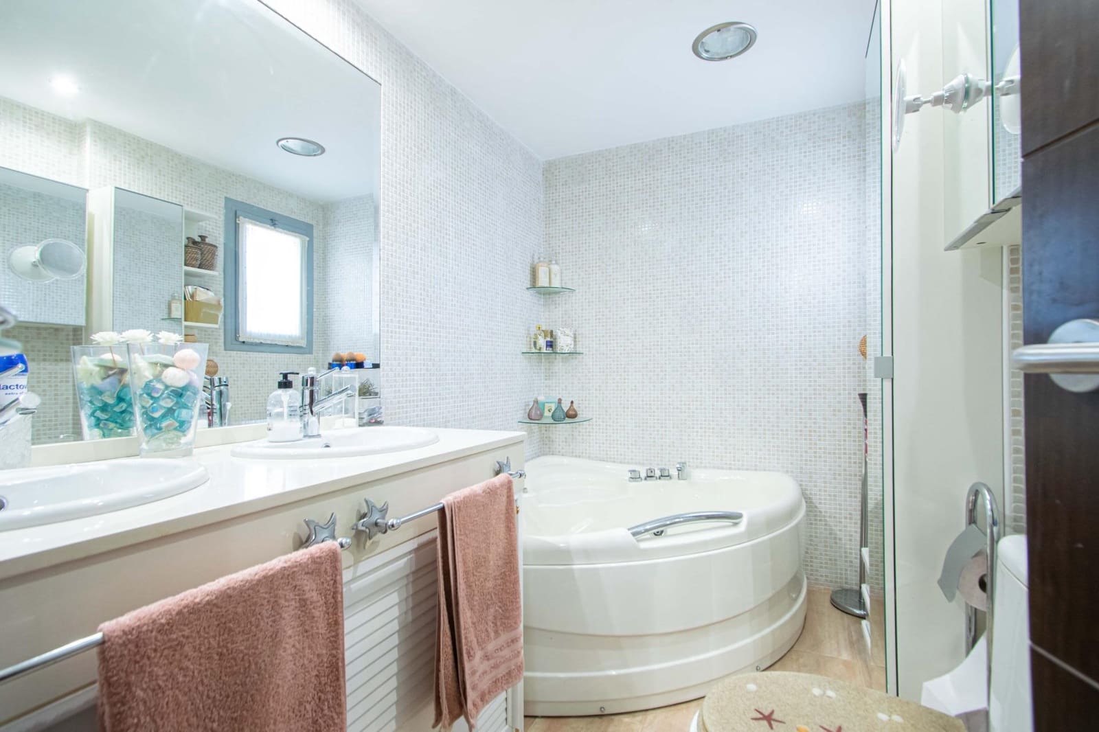Adosado de 4 habitaciones en Alcalá de Guadaira en venta con garaje - 250.000 € (Ref: 9876501)